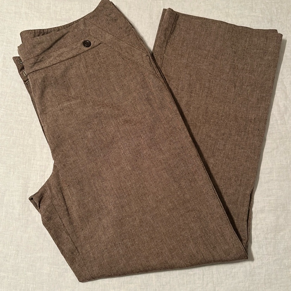 Worthington Women’s Light Cotton-Linen Pants Size L.